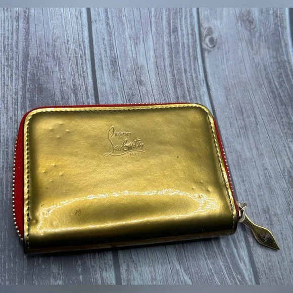 SOLD✨ LOUBOUTIN Gold Studded Logo Zip Compact Wallet Loubinthesky RARE - Picture 8 of 14